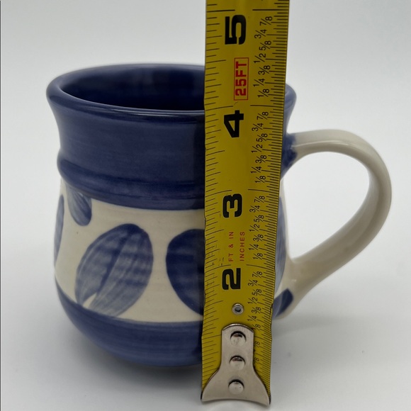 Pfaltzgraff Villa Flora Blue Leaves Stoneware Coffee Tea Cups Mugs (Set of 2) - Picture 8 of 9